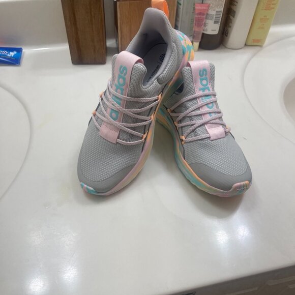 adidas sneakers for girls - Picture 4 of 4